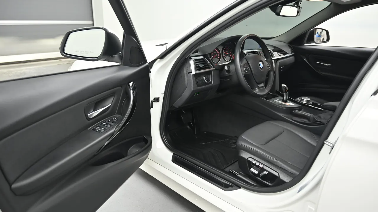 BMW 3er — miniaturë 11