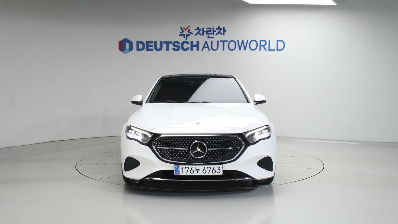Mercedes-Benz E-klasse — miniaturë 3