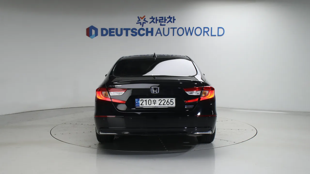 Honda Accord — miniaturë 4