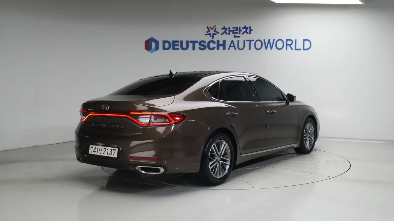 Hyundai Grandeur — miniaturë 2