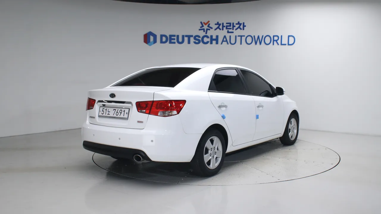 Kia Forte — miniaturë 2