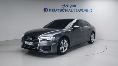 차량 이미지: 아우디 A6 (C8) 45 TFSI 