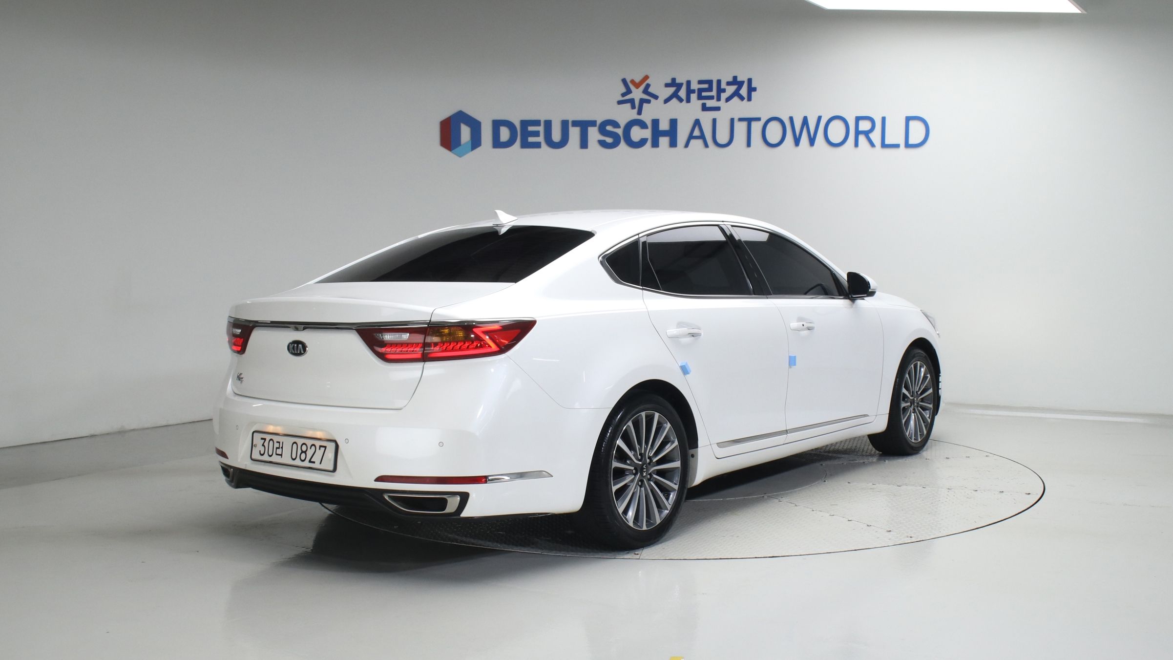 Kia K7 — miniaturë 21