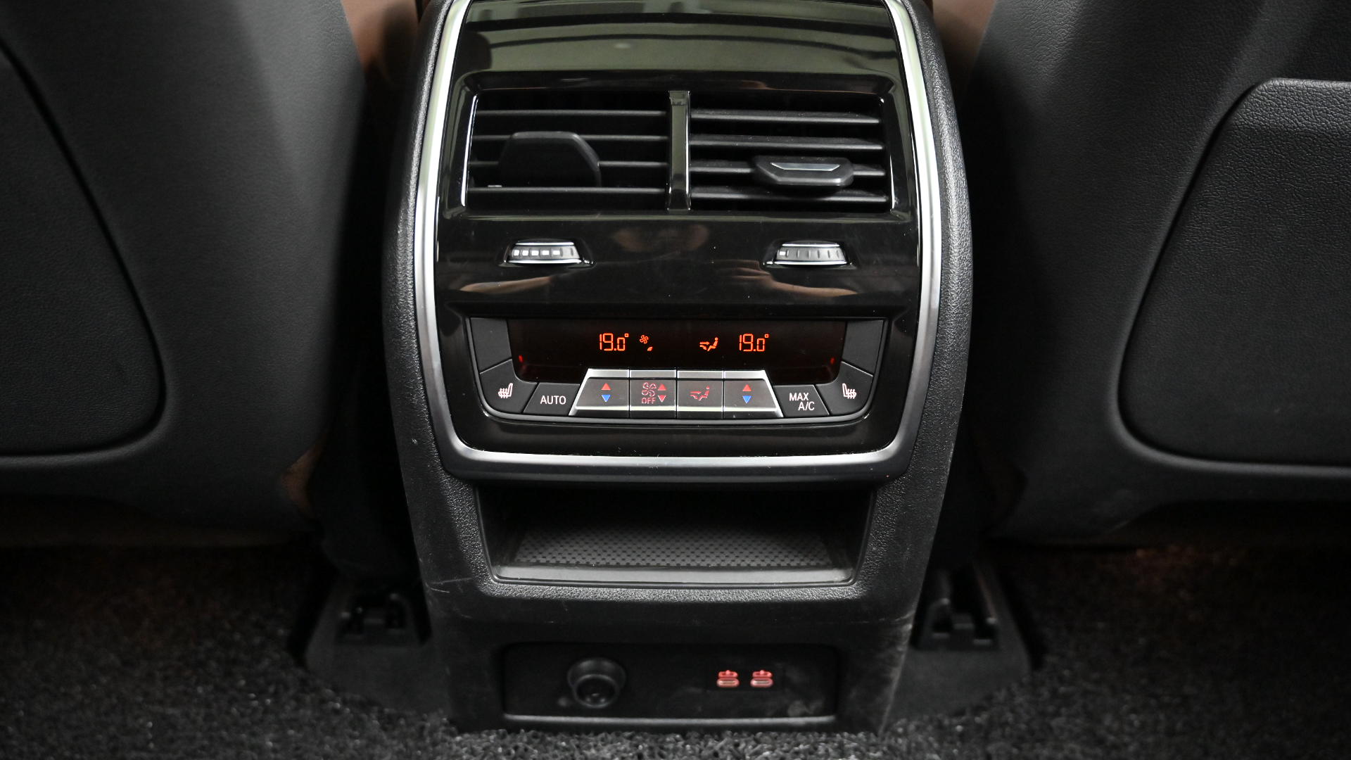 BMW X5 — miniaturë 16