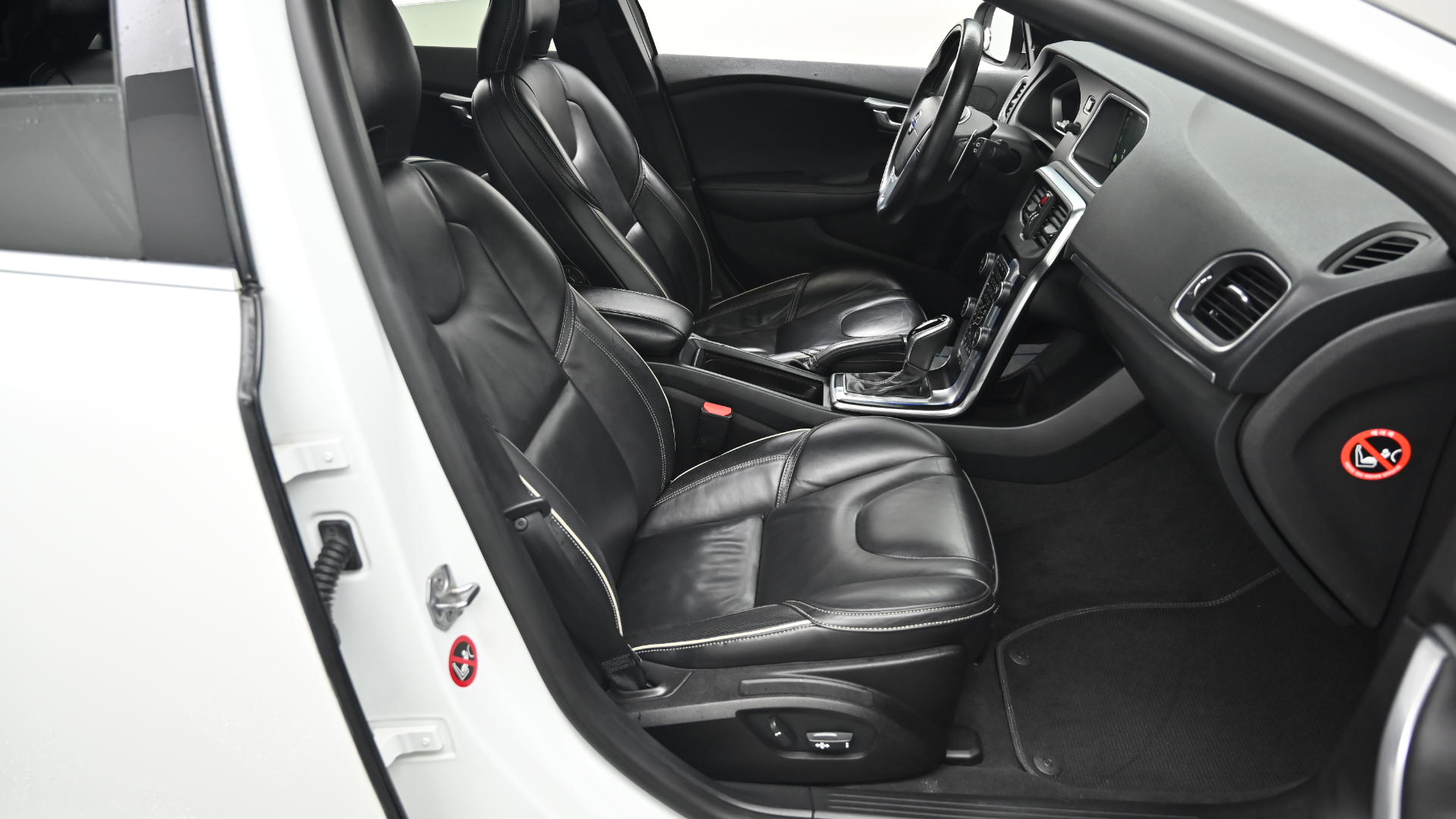 Volvo V40 T5 2nd Generation