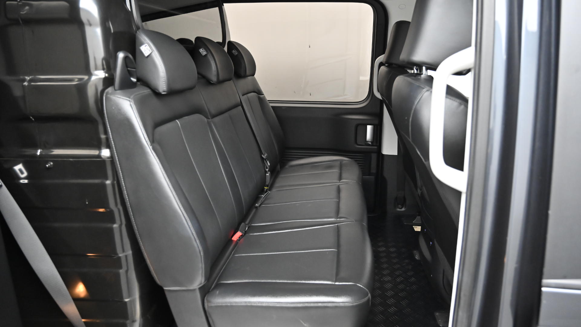Hyundai Staria — miniaturë 12