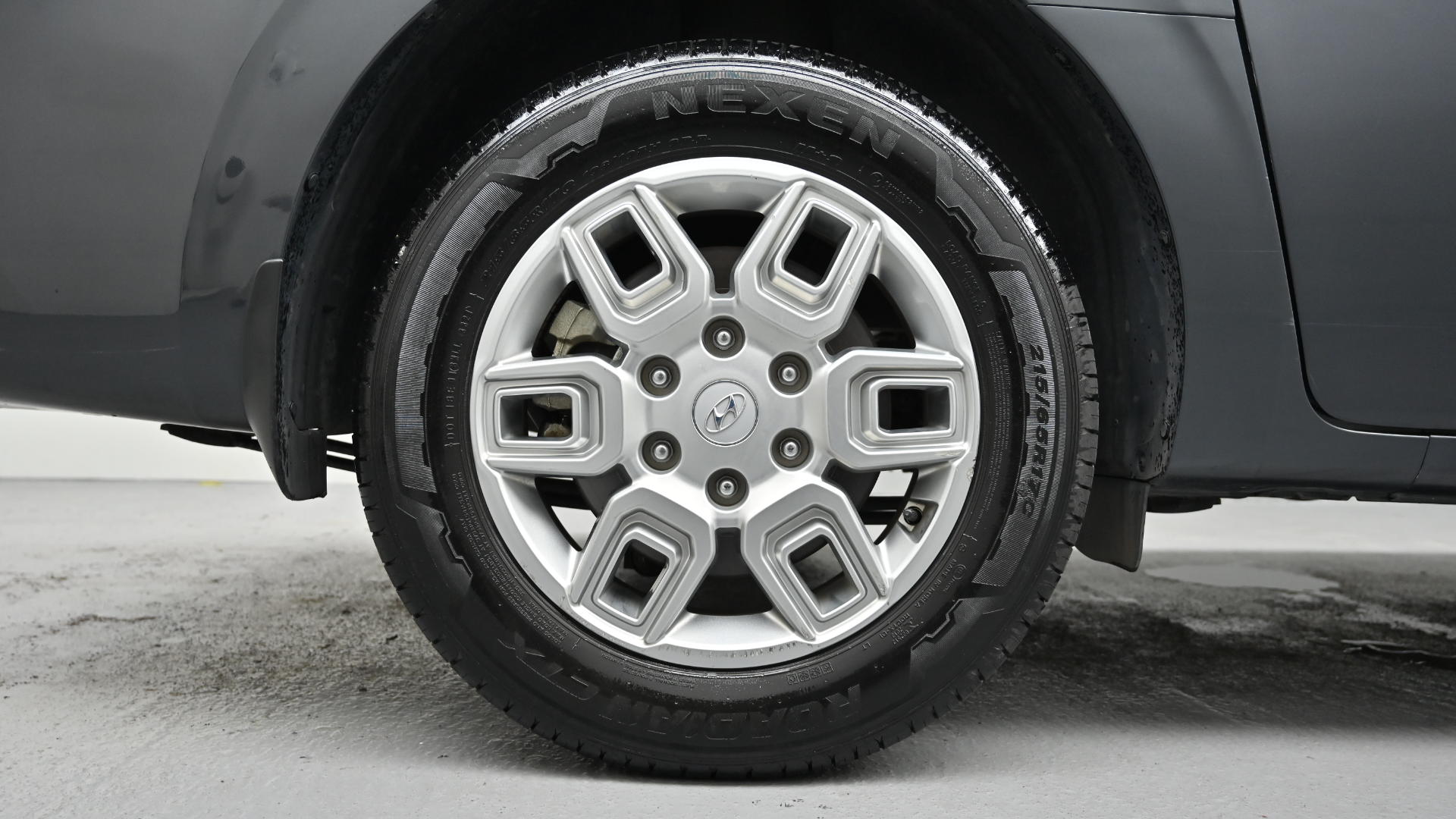 Hyundai Staria — miniaturë 5