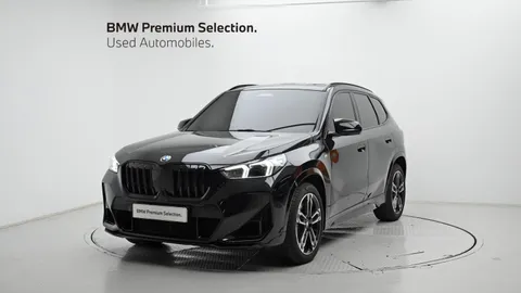차량 이미지: BMW X1 (U11)