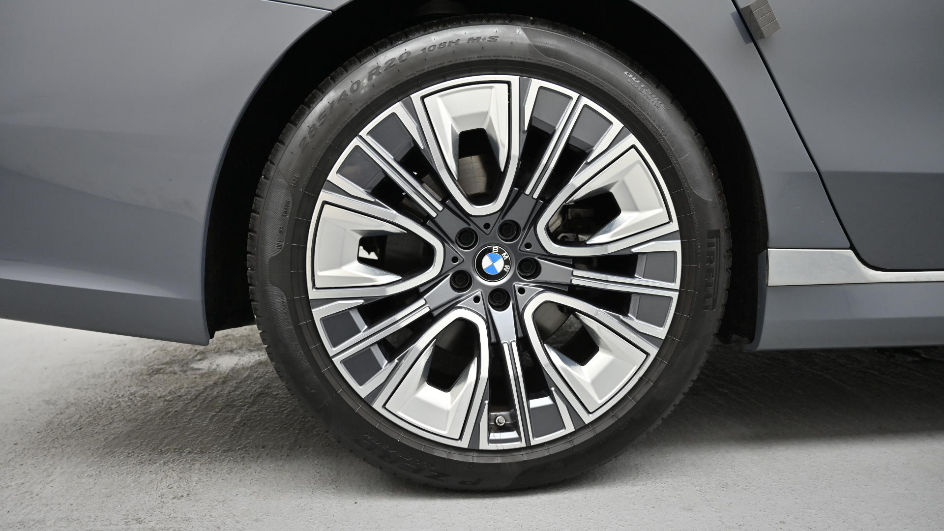 BMW 7er — miniaturë 5