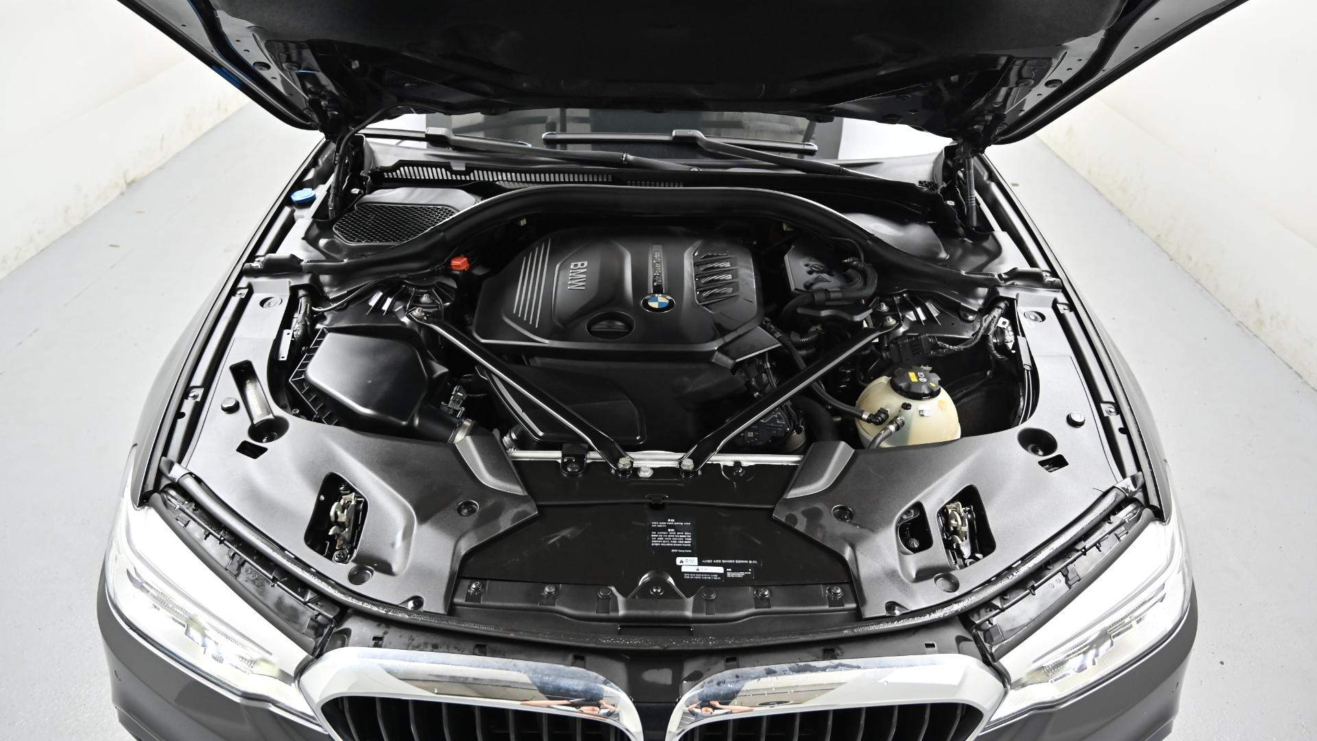 BMW 5er — miniaturë 28