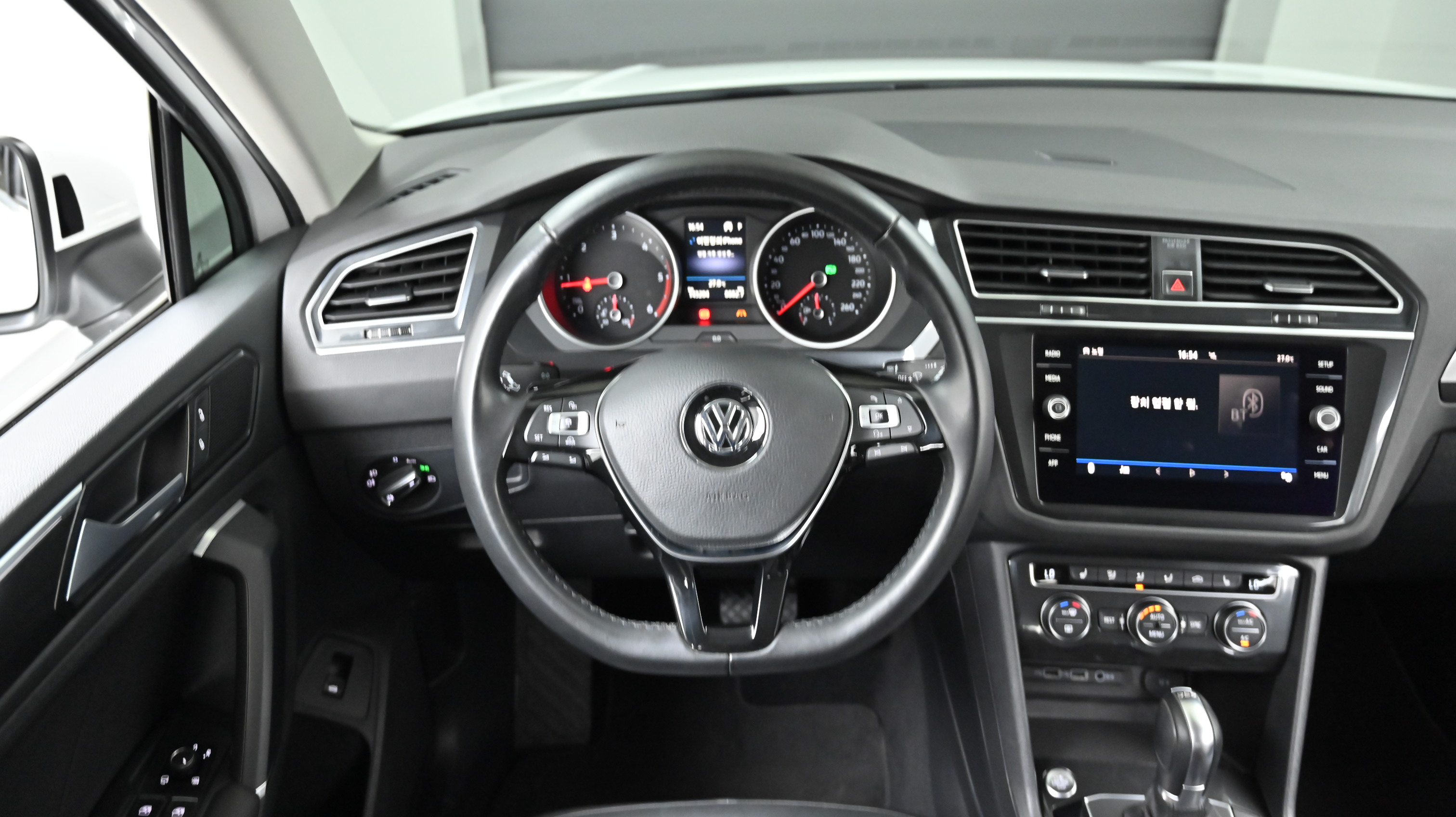 Volkswagen Tiguan — miniaturë 31
