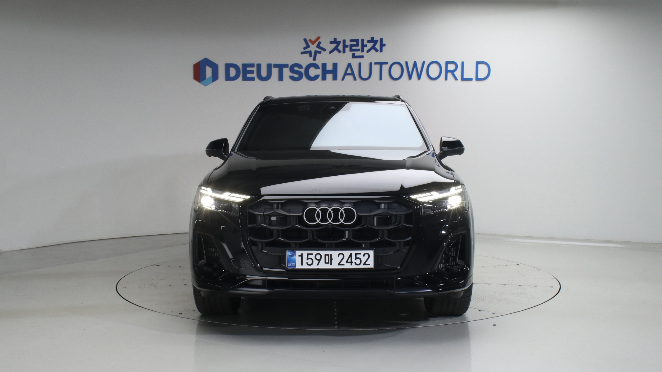 Audi Q7 — miniaturë 3