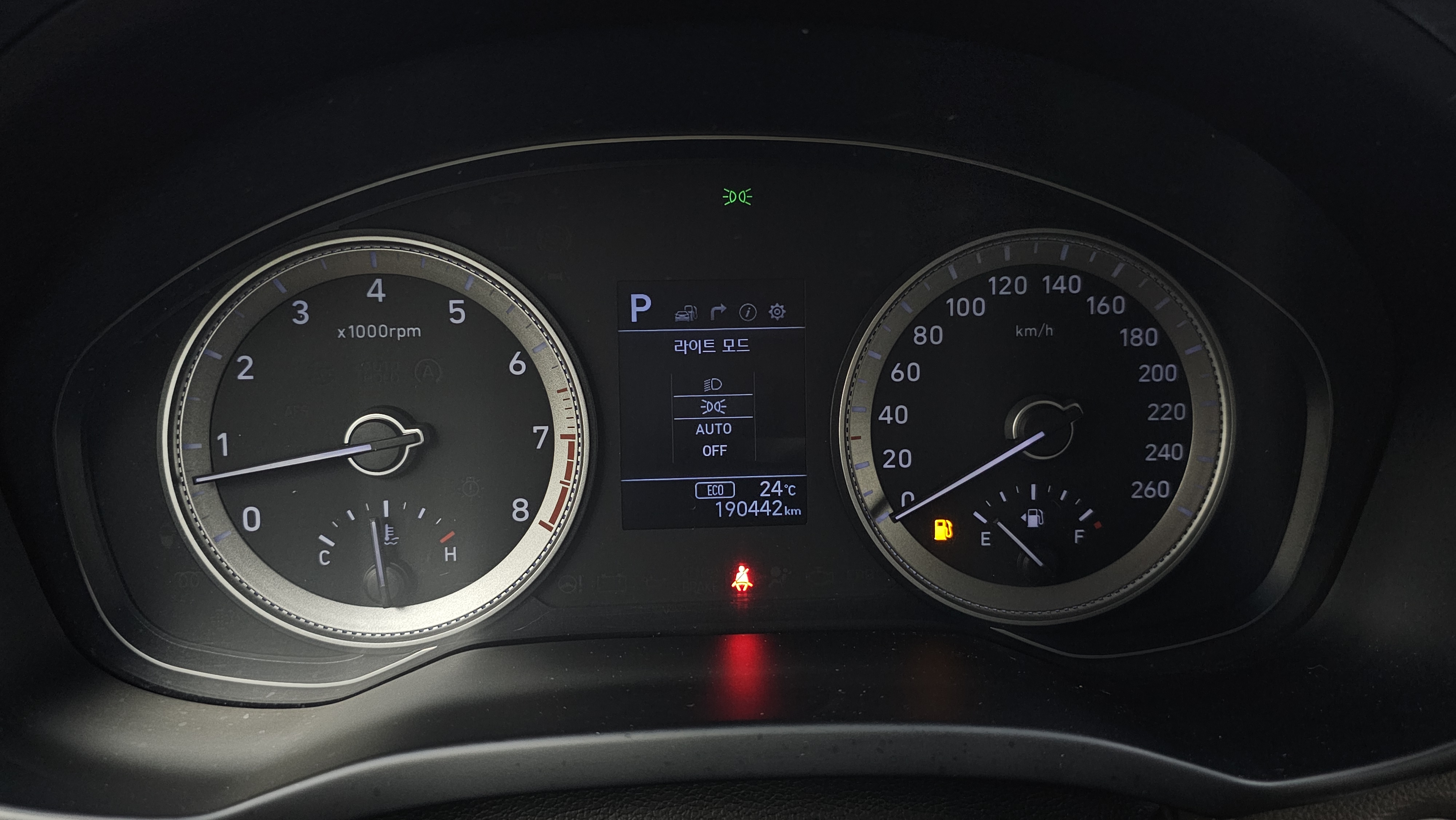Hyundai Grandeur — miniaturë 8