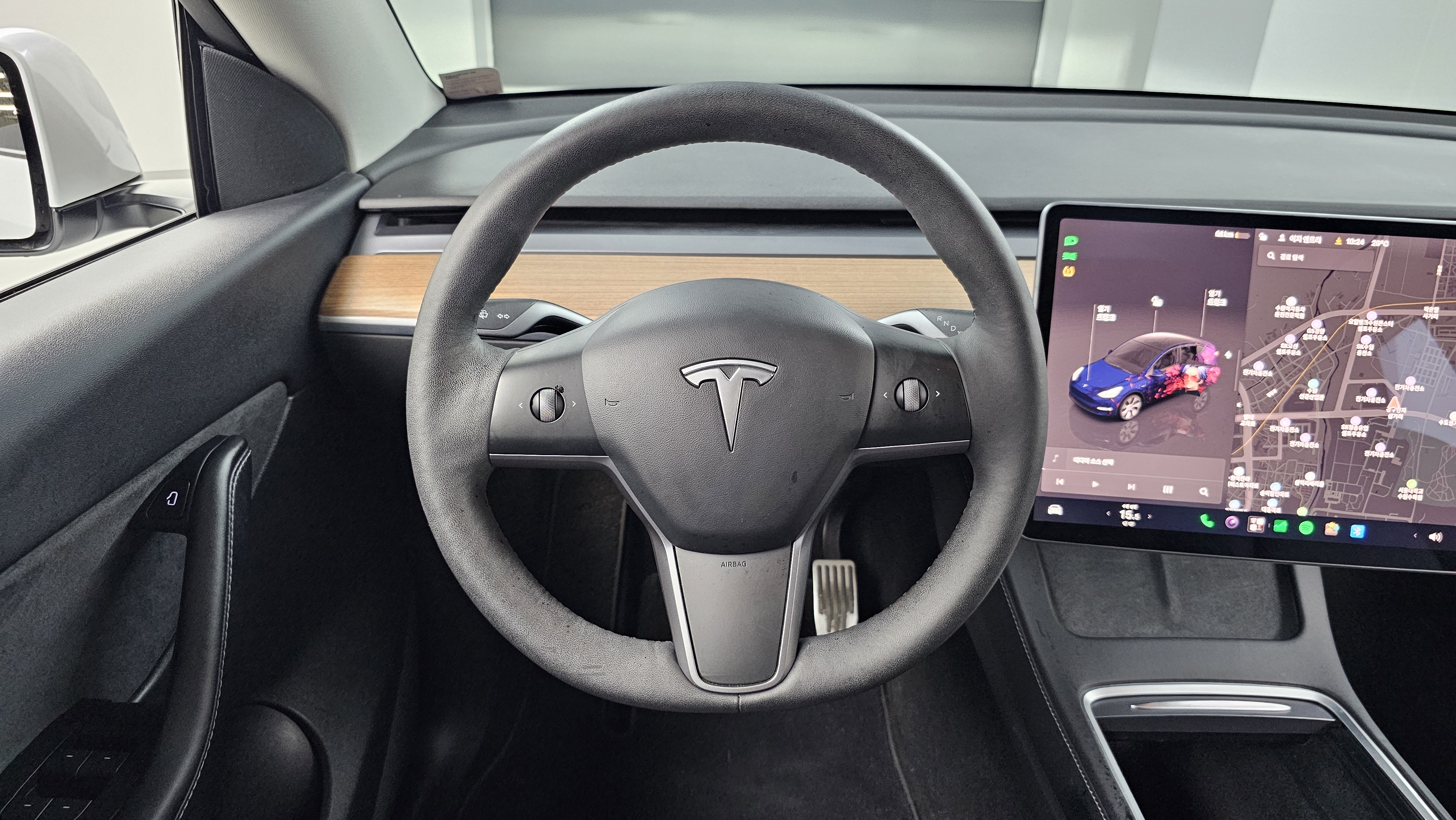 Tesla Model Y — miniaturë 33