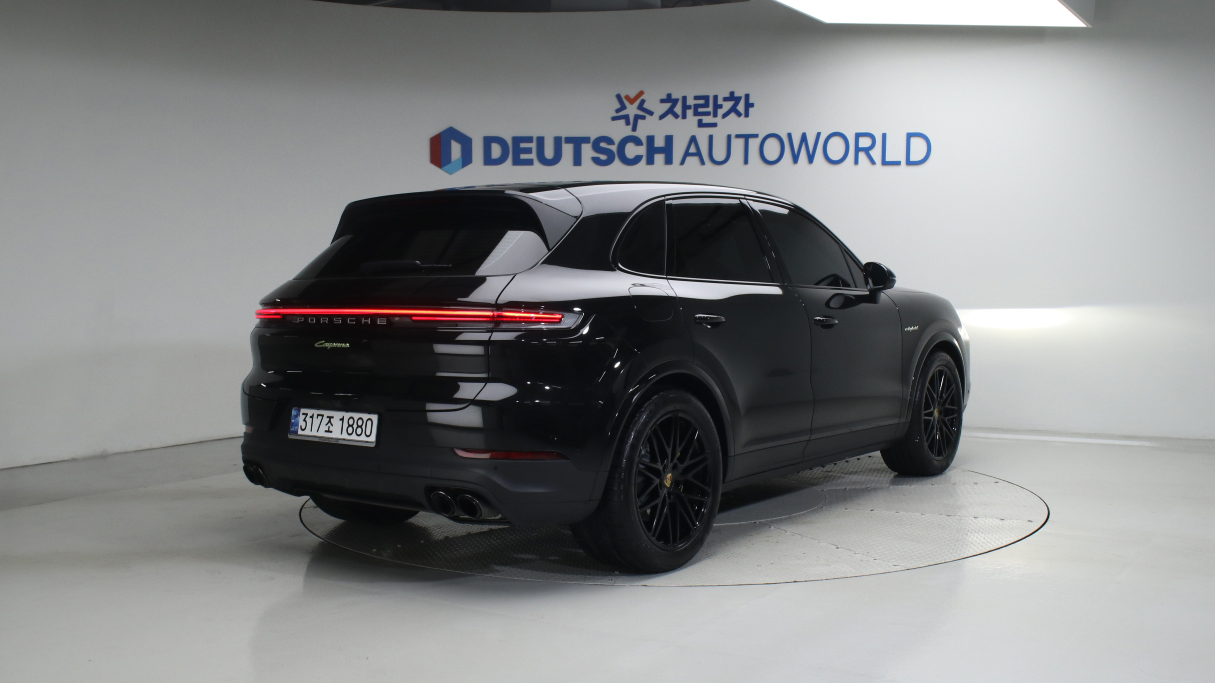 Porsche Cayenne — miniaturë 2