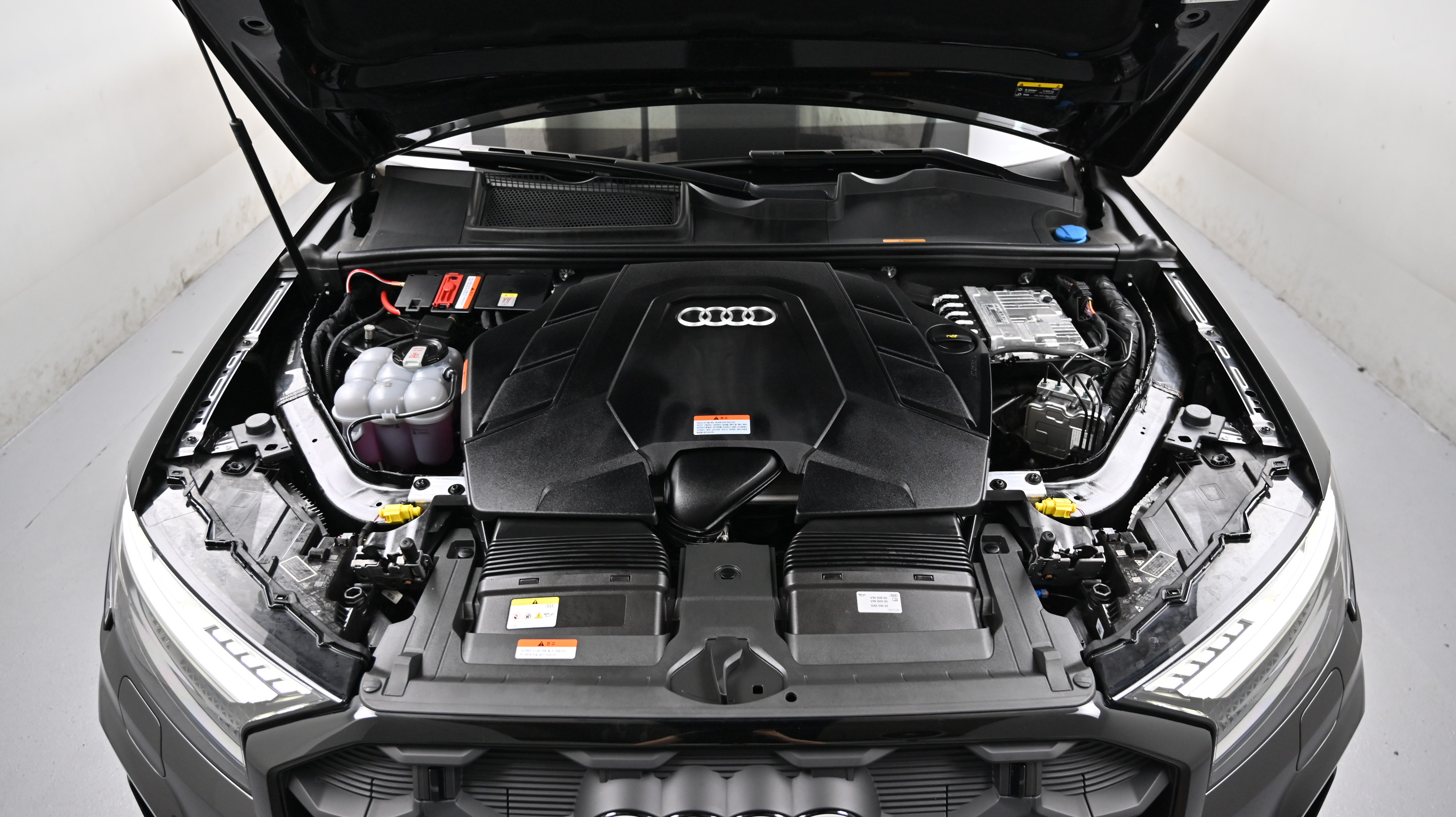 Audi Q7 — miniaturë 6