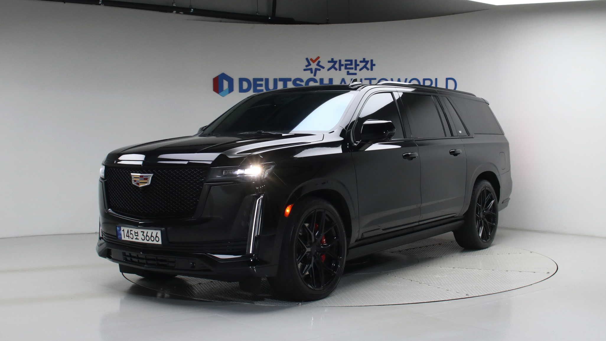 Cadillac Escalade 6.2 스포츠 플래티넘 ESV — foto 1
