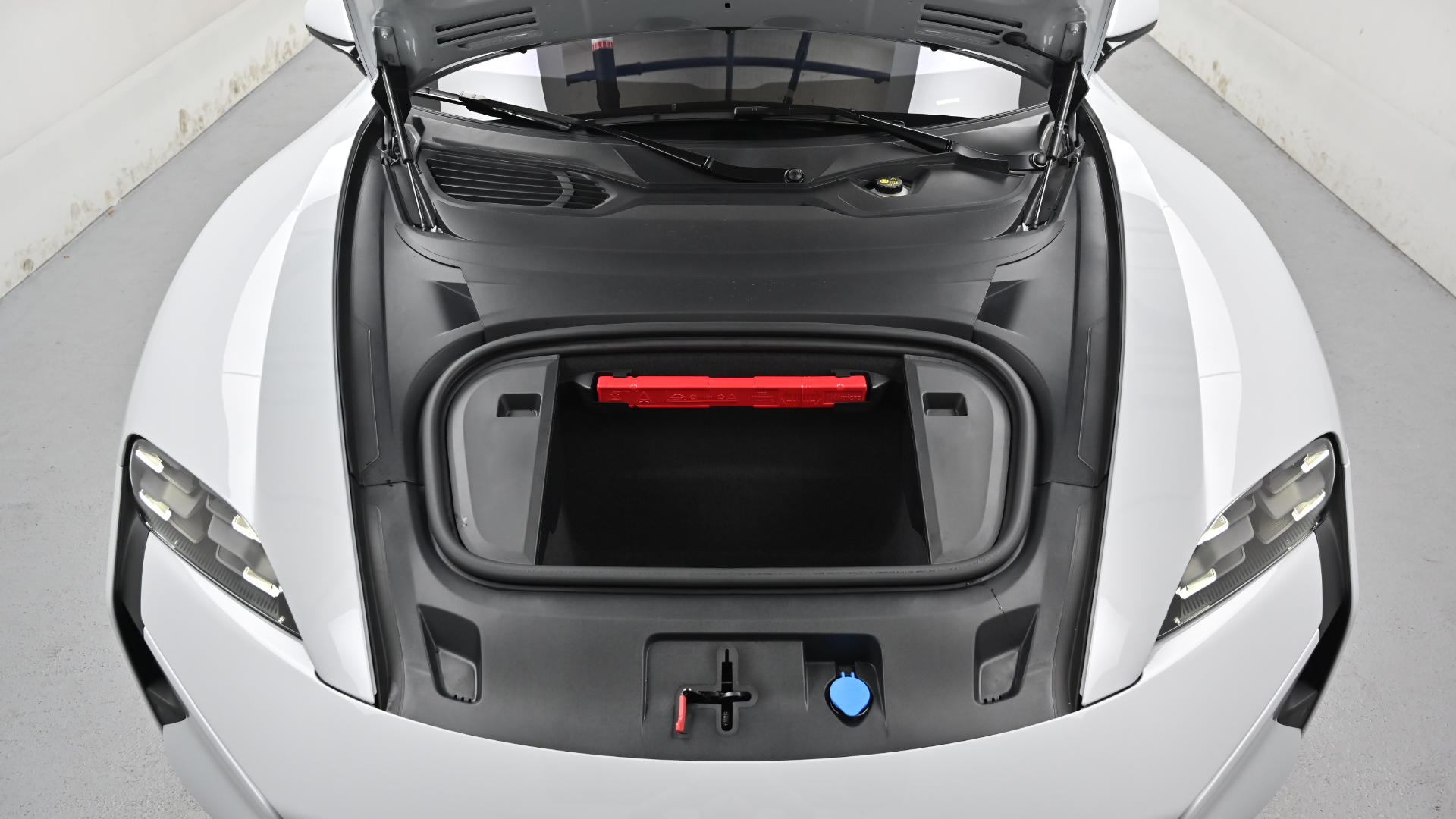Porsche Taycan — miniaturë 6