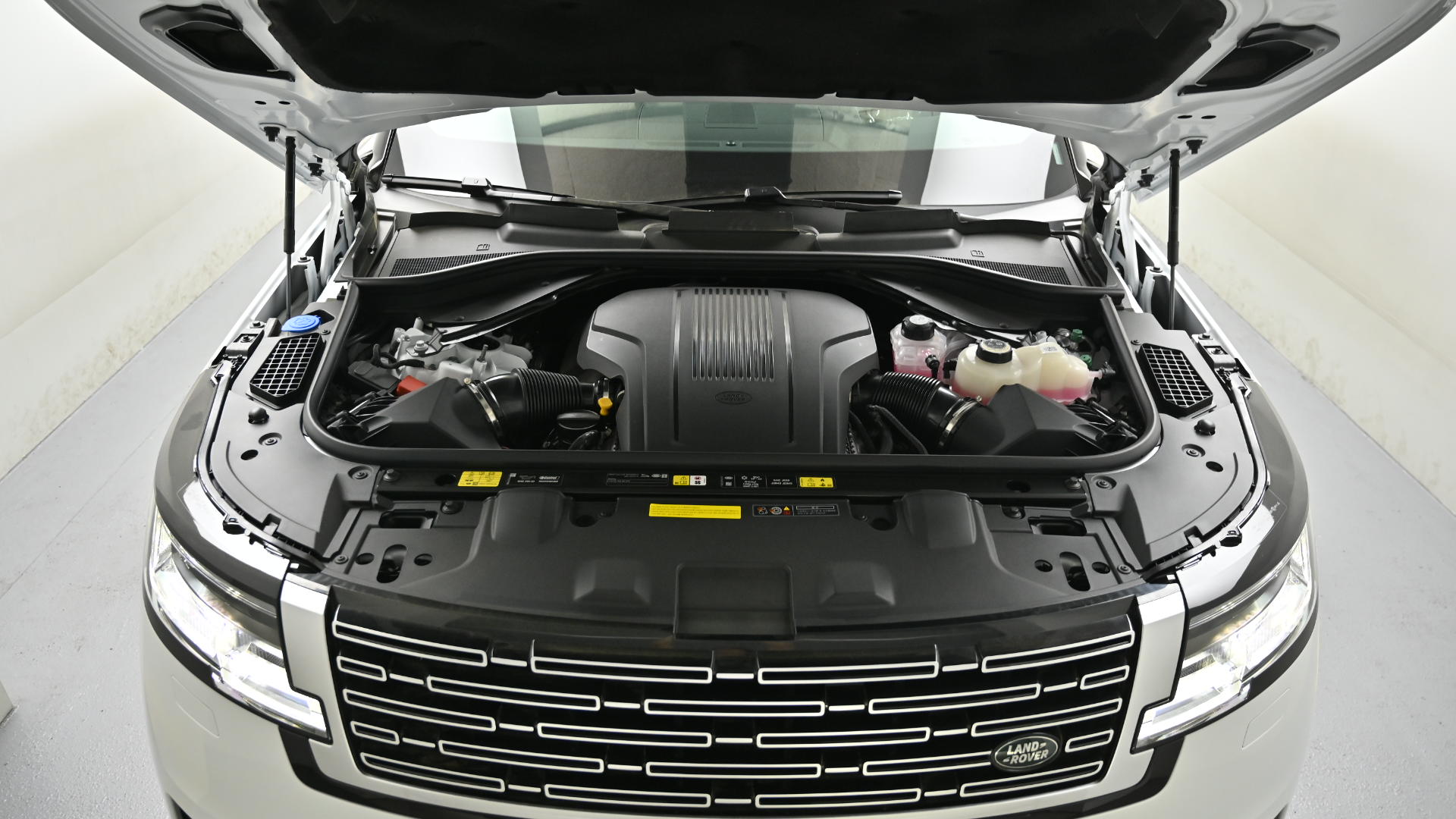 Land Rover Range Rover — miniaturë 6