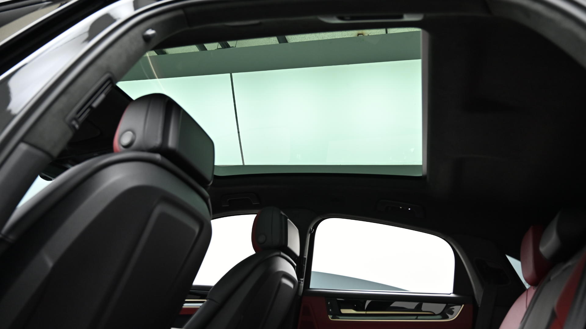 Porsche Cayenne — miniaturë 19