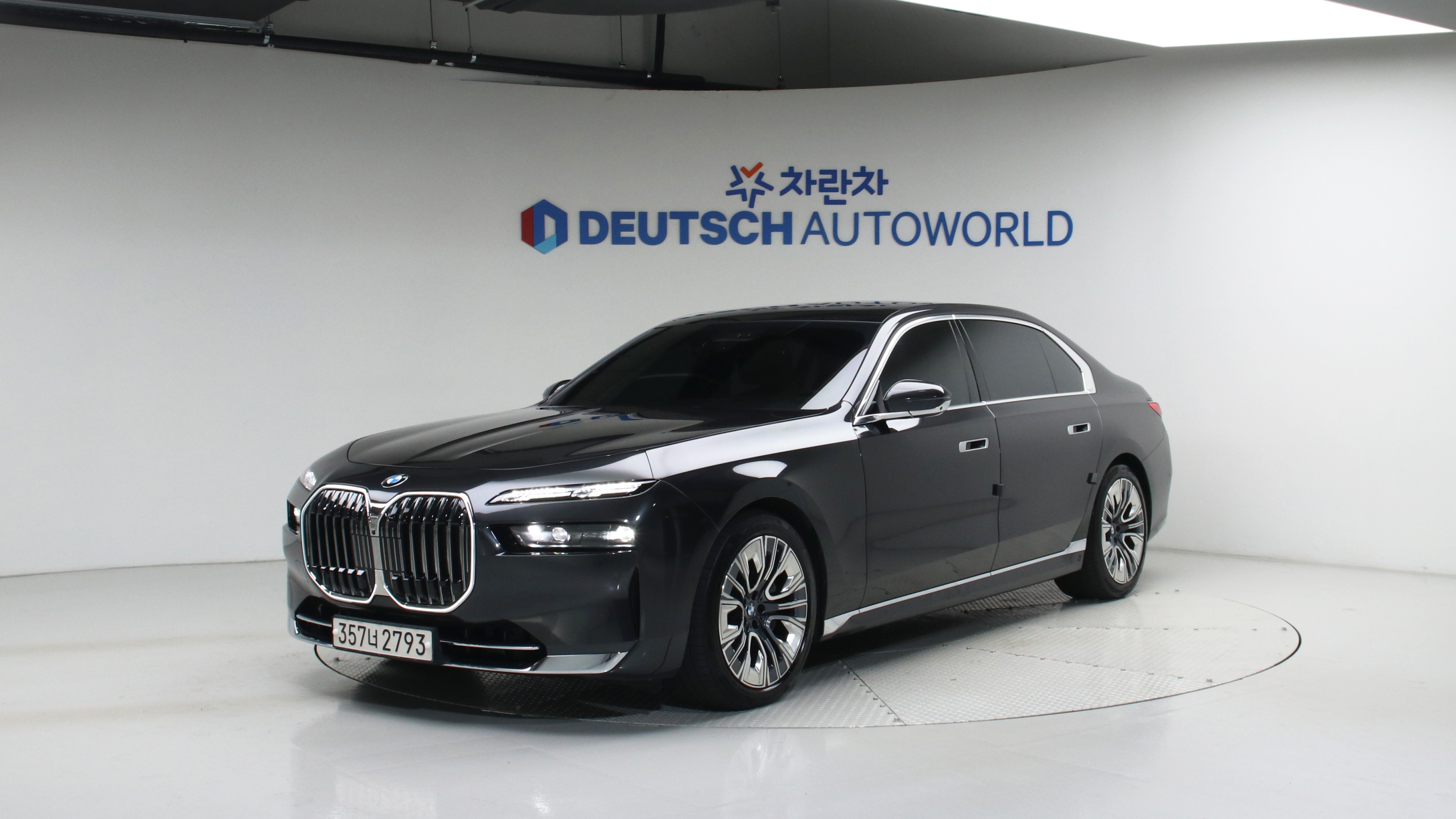 BMW 7er 740i 디자인 퓨어 엑설런스 — foto 1