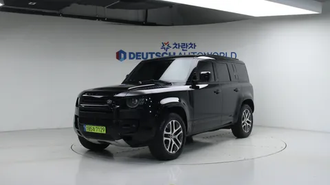 차량 이미지: 랜드로버 디펜더 (L663) 110 P400 X 