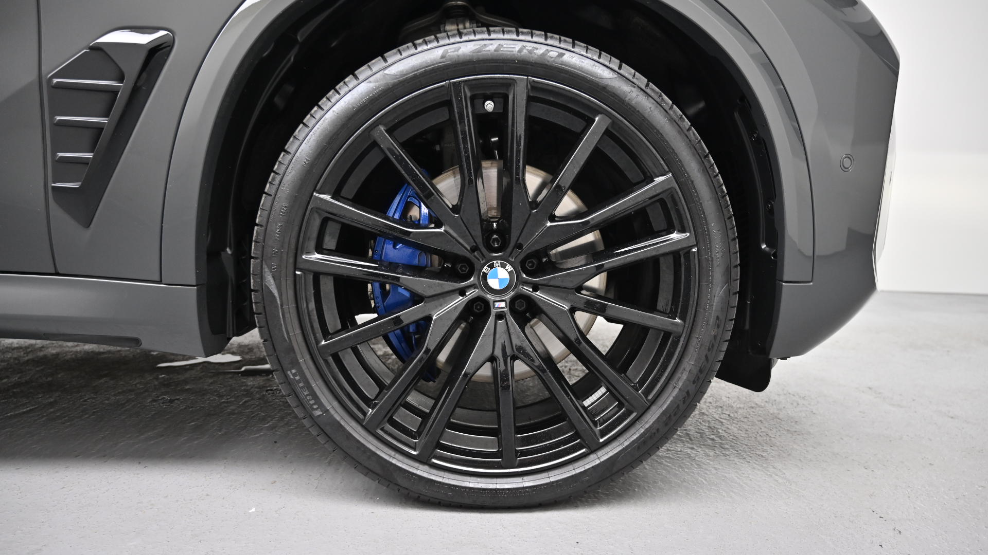 BMW X5 — miniaturë 5