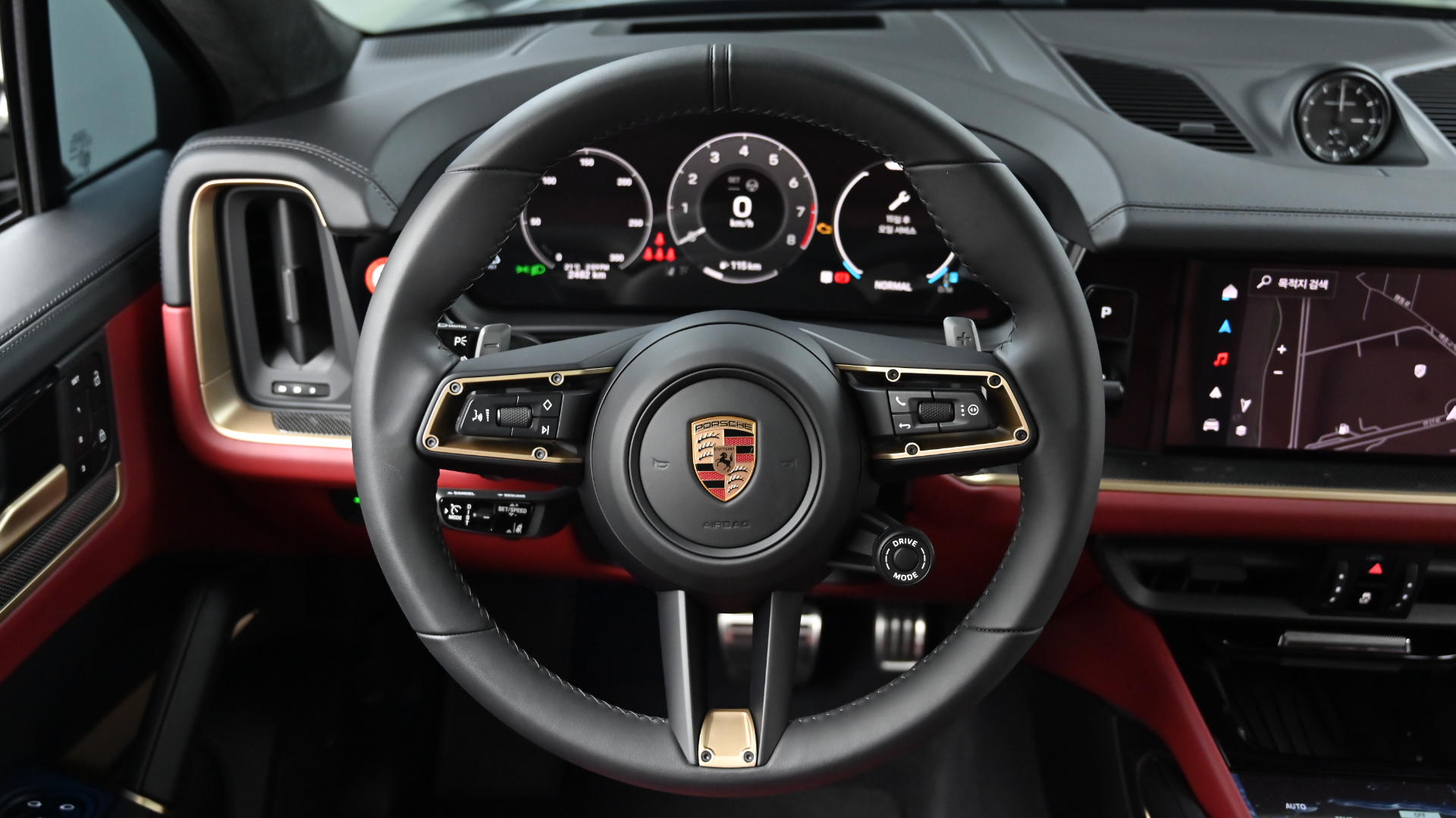 Porsche Cayenne — miniaturë 13