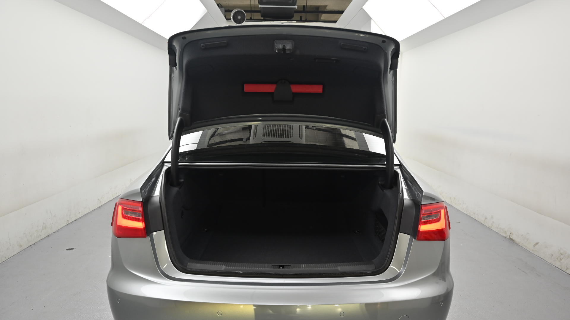 Audi A6 — miniaturë 37