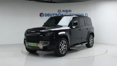 차량 이미지: 랜드로버 디펜더 (L663) 110 P400 X 