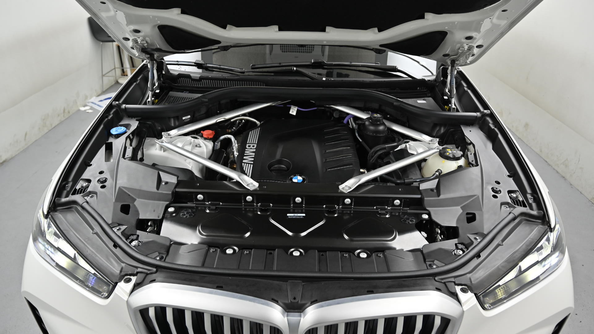 BMW X5 — miniaturë 29