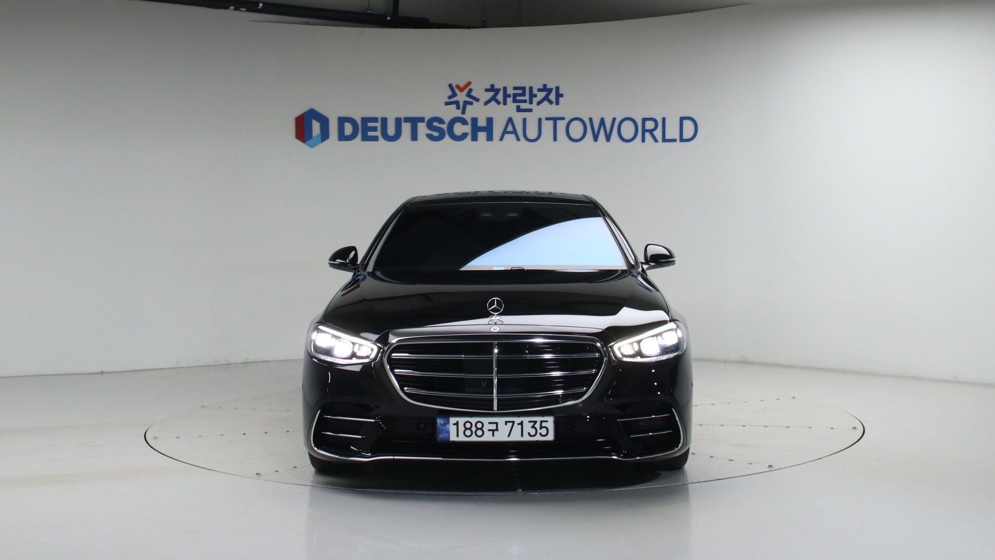 Mercedes-Benz S-klasse — miniaturë 3