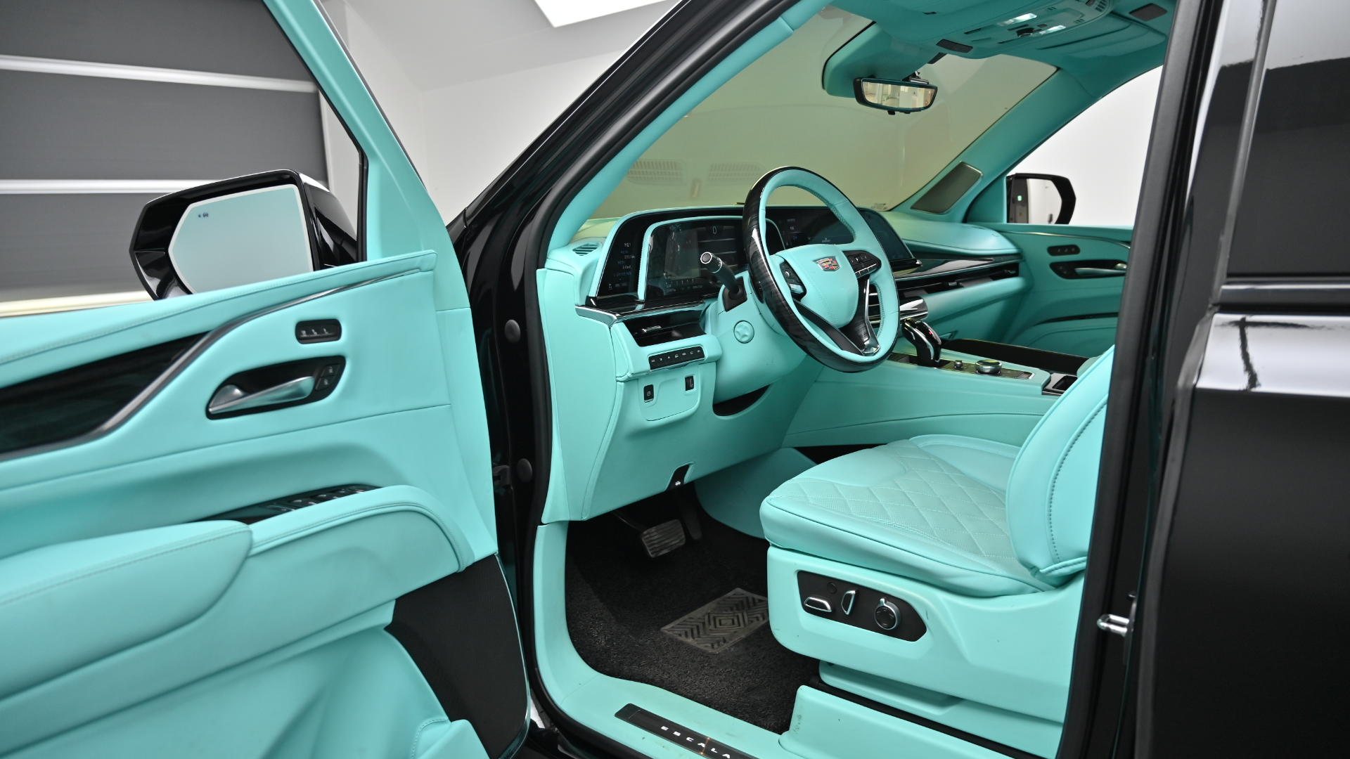 Cadillac Escalade — miniaturë 11