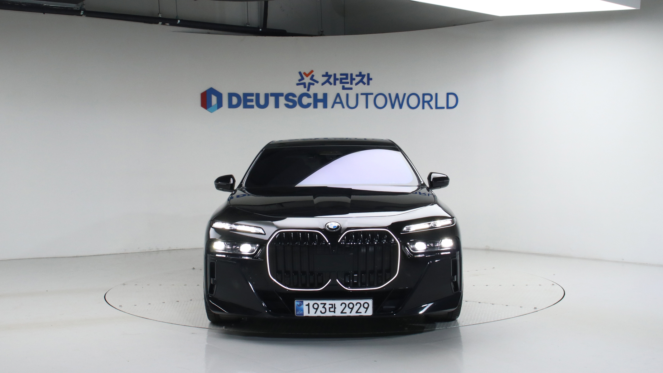 BMW 7er — miniaturë 3