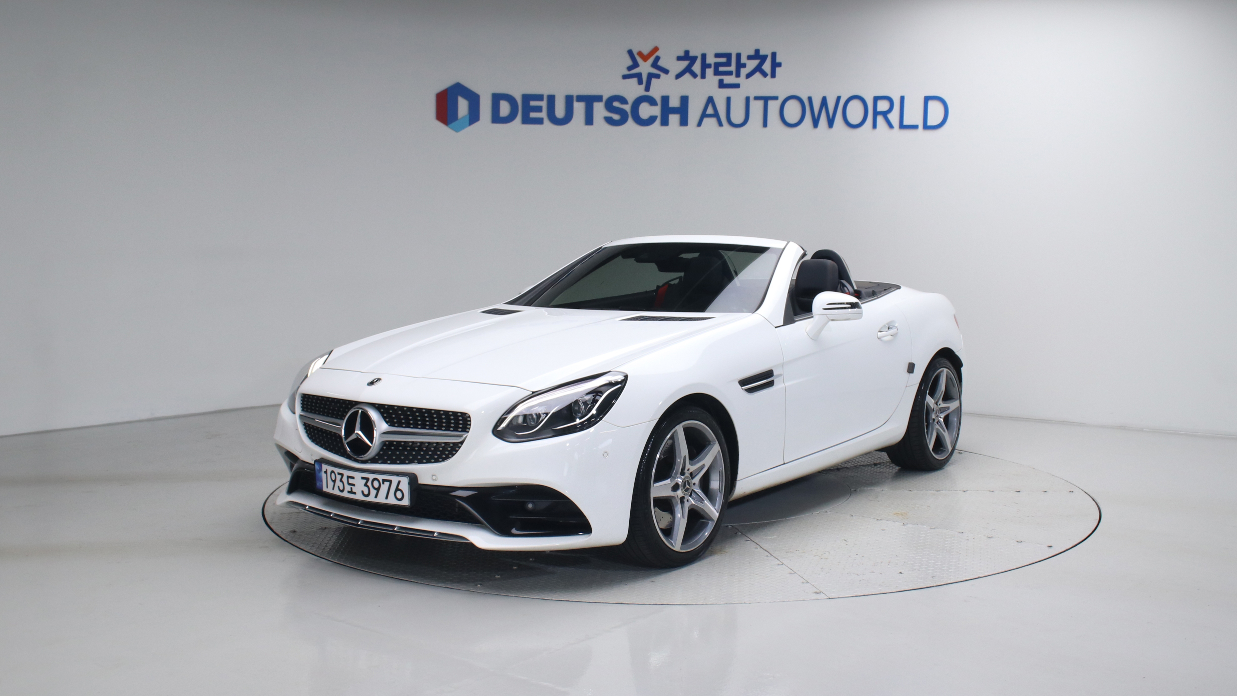 Mercedes-Benz SLC-klasse SLC200 — foto 1
