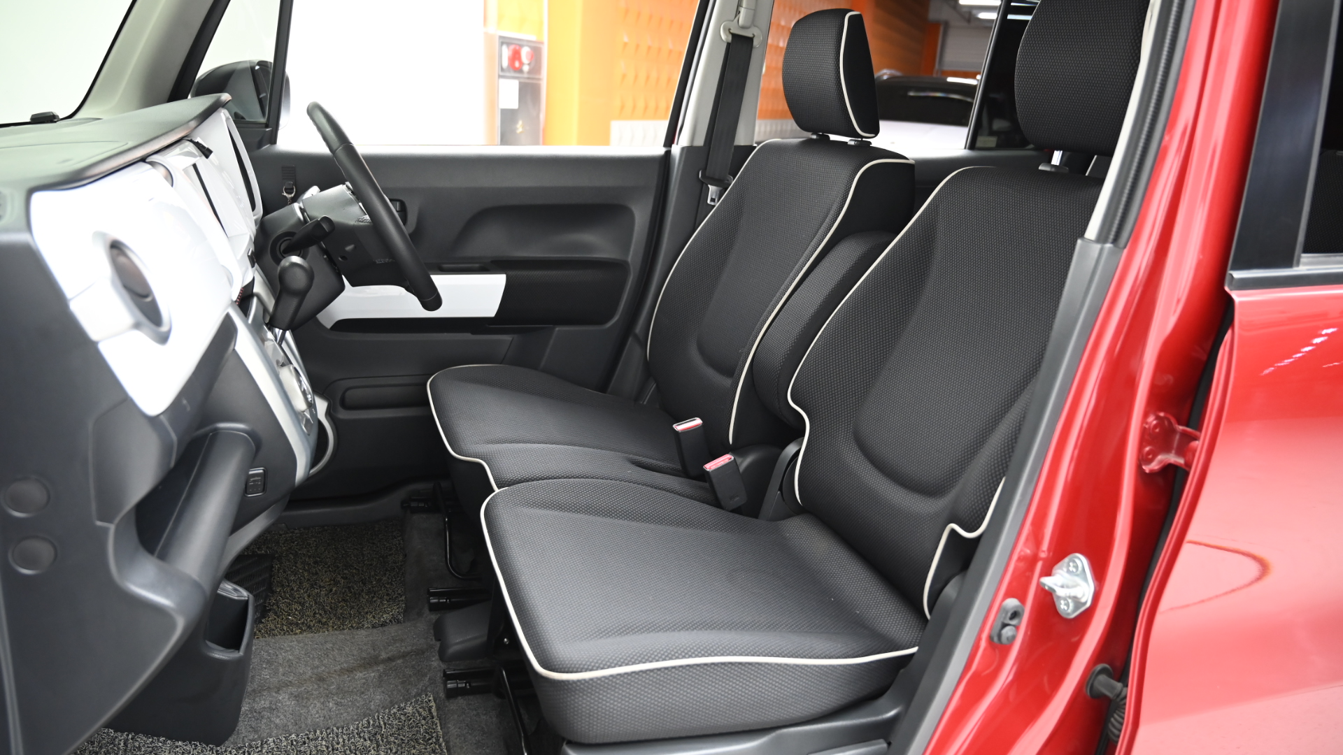 Suzuki Hustler 0.6