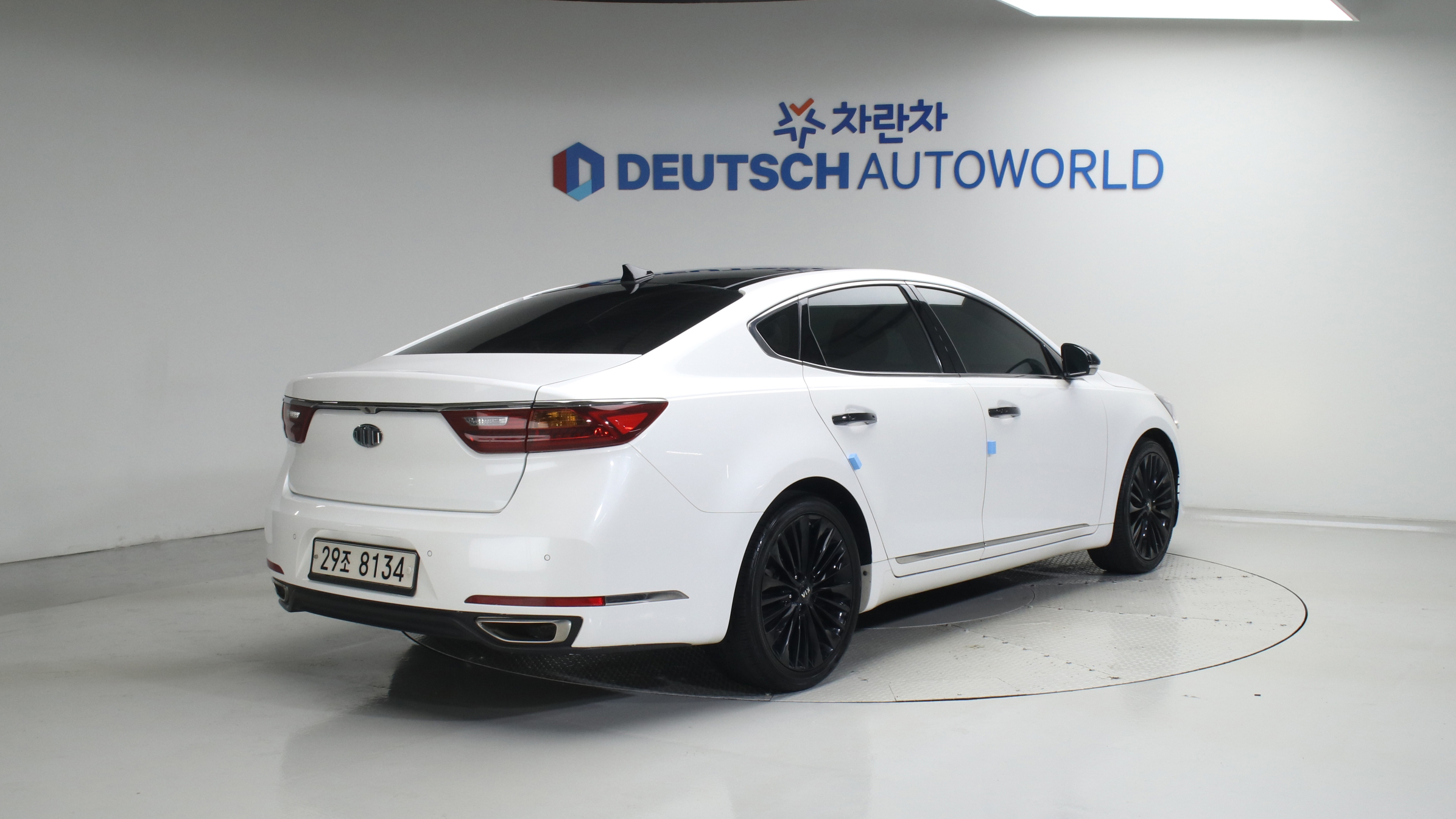 Kia K7 — miniaturë 2