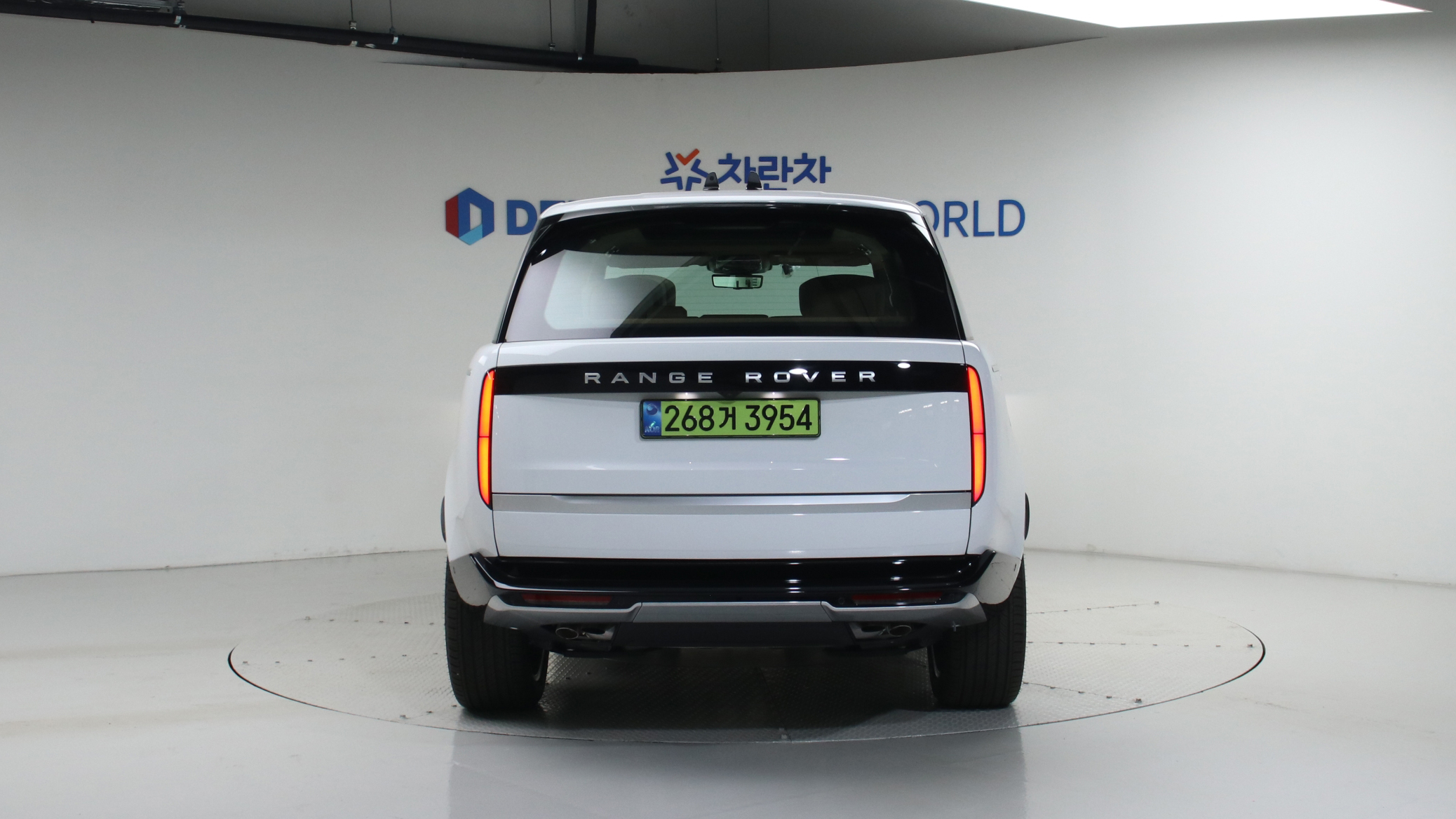 Land Rover Range Rover — miniaturë 4