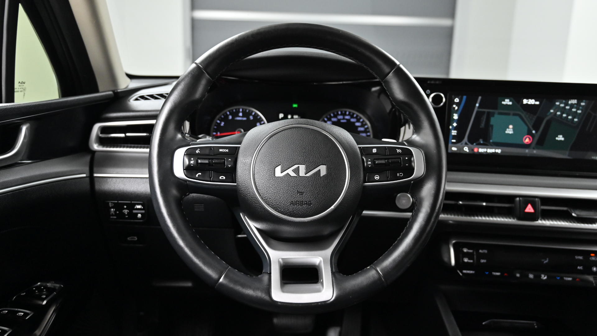 Kia K5 — miniaturë 51
