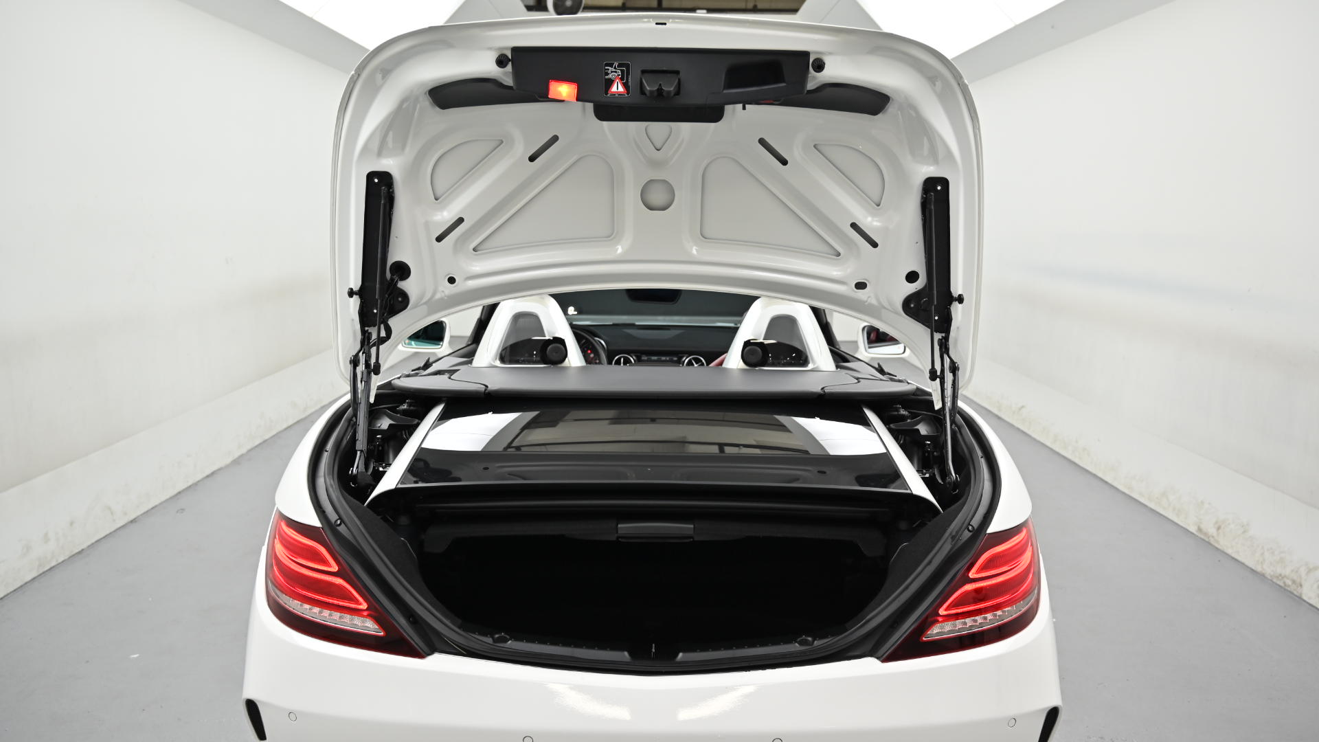 Mercedes-Benz SLC-klasse — miniaturë 19