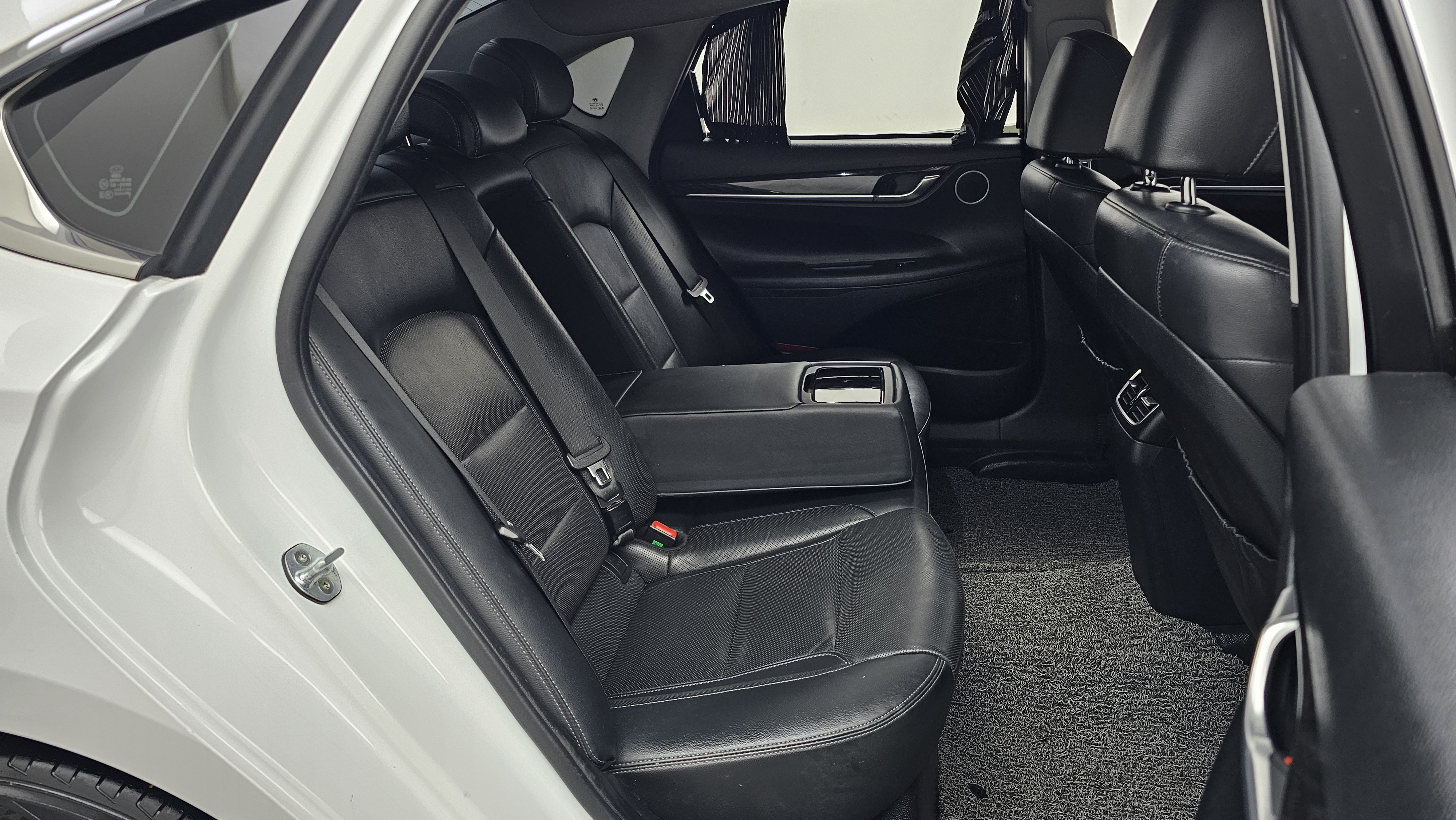 Hyundai Grandeur — miniaturë 12