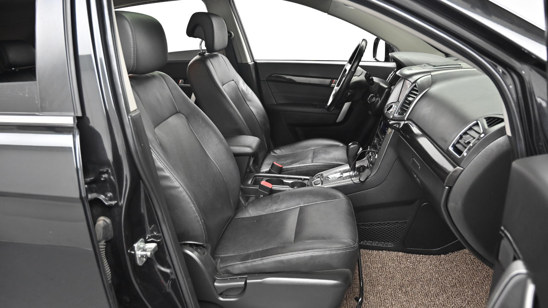Chevrolet (GM Daewoo) Captiva 4WD LTZ