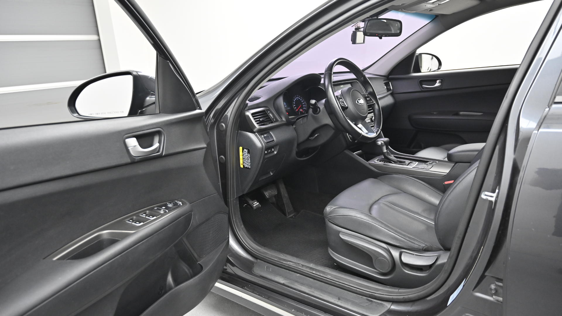 Kia K5 — miniaturë 11