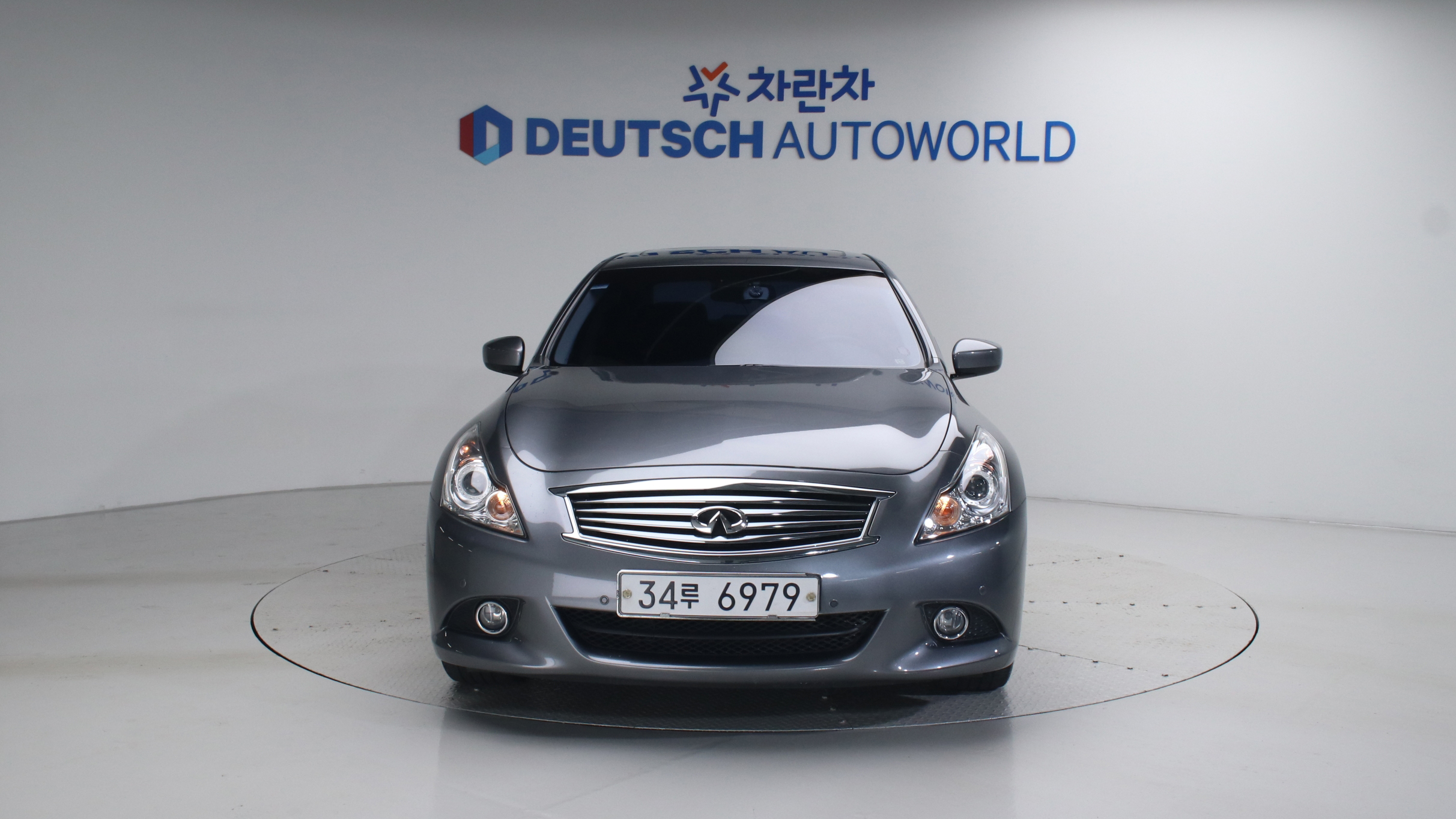 Infiniti G25 2.5 Smart V36