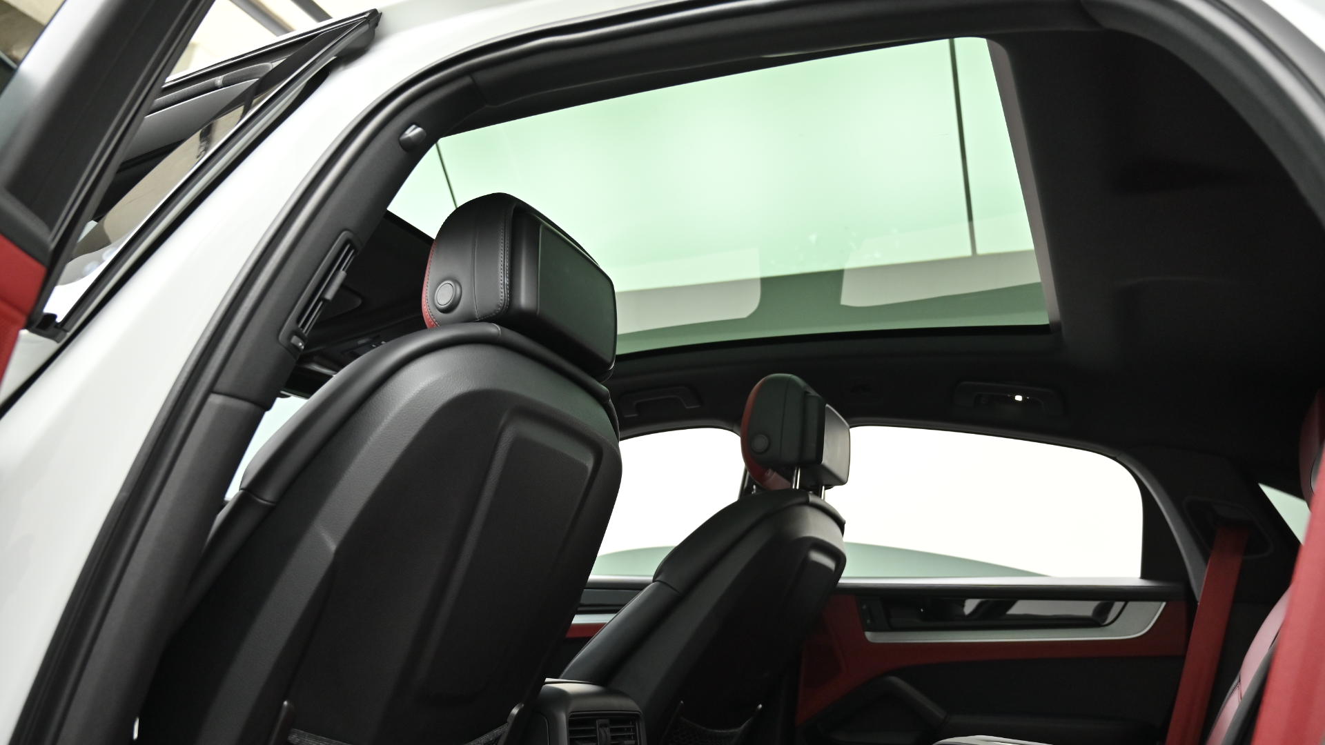Porsche Cayenne — miniaturë 18