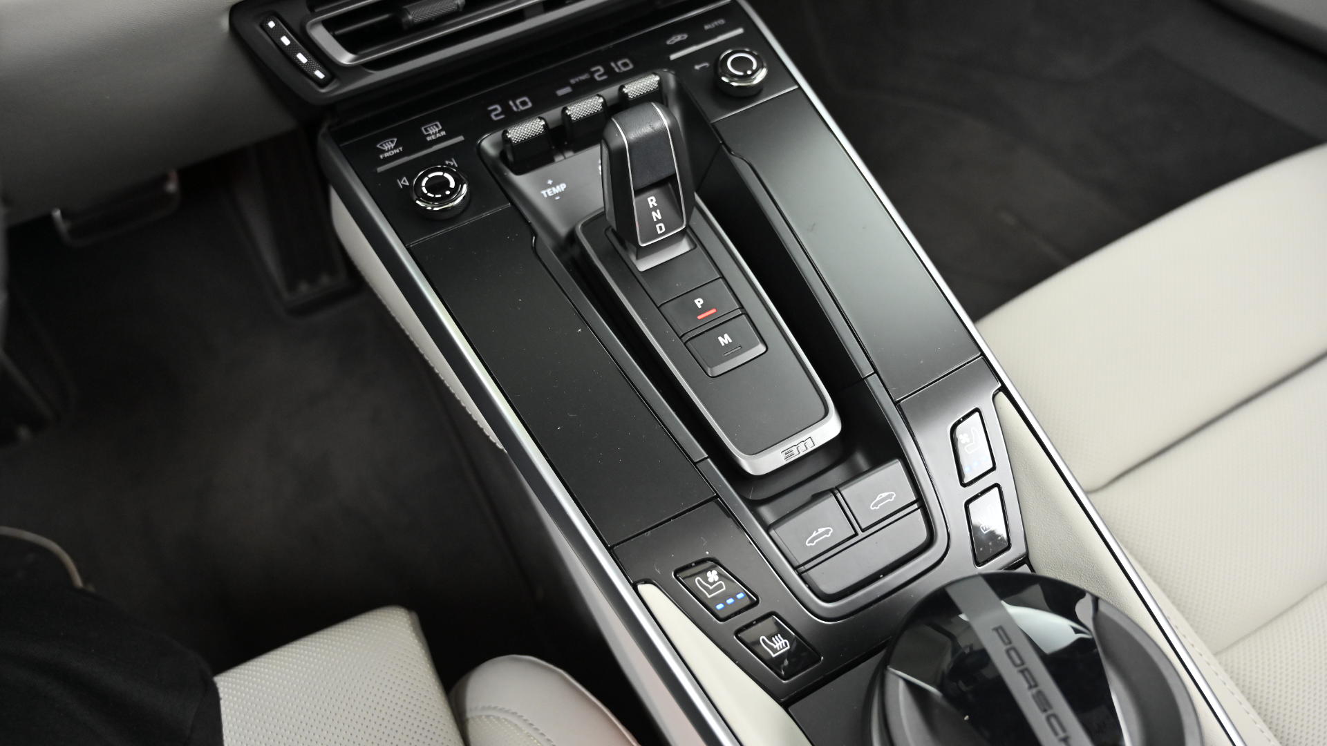 Porsche 911 — miniaturë 9