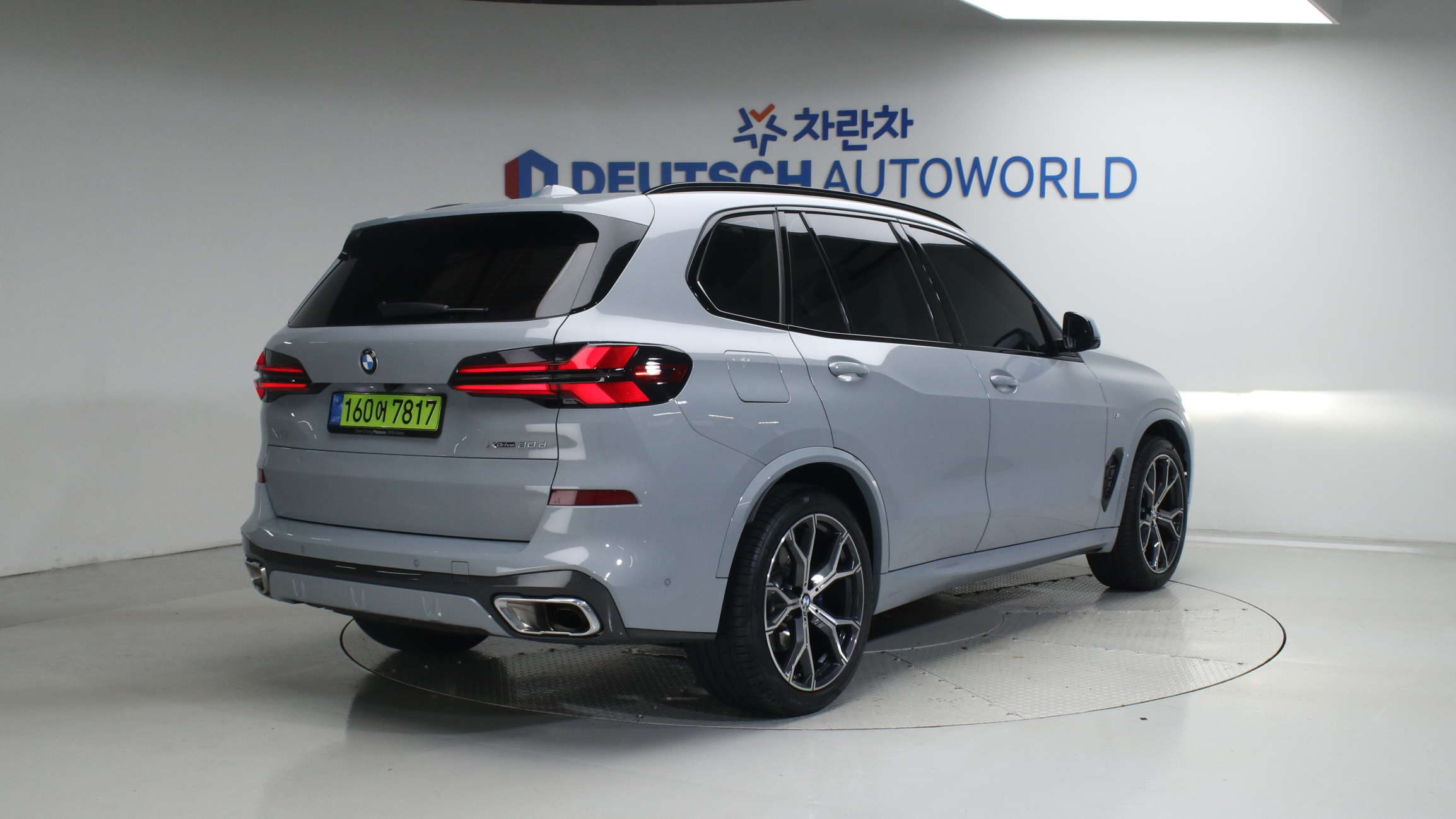BMW X5 — miniaturë 2