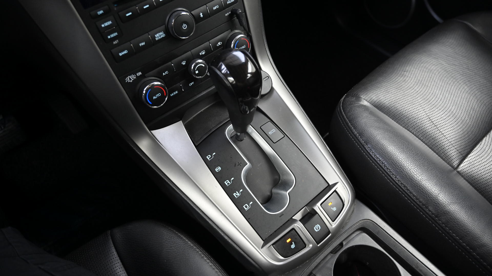 Chevrolet (GM Daewoo) Captiva 4WD LTZ