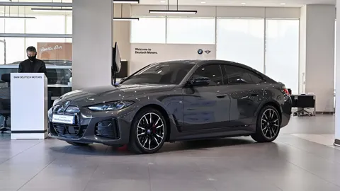 차량 이미지: BMW i4 (G26) 84kWh M50 프로 