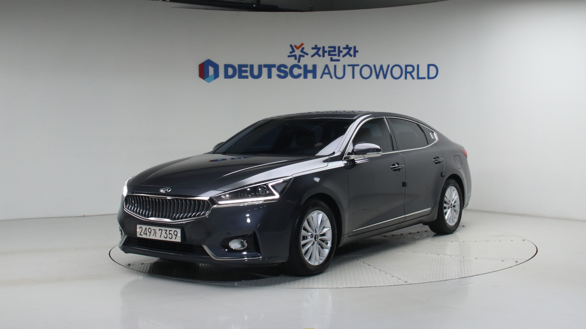 Kia K7 3.0 LPI 럭셔리 (렌터카) — foto 1